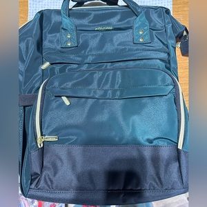 Loveook laptop travel bag with usb port and cable